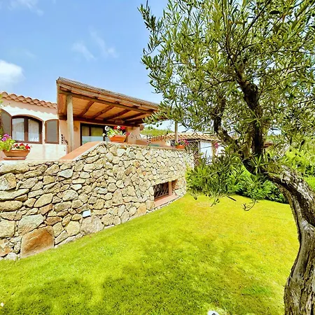 Acquamarina Sul Campo Da Golf Holiday home